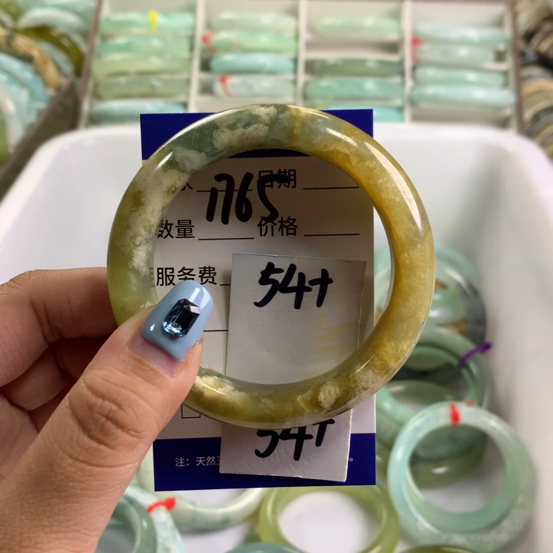 蛇纹石玉未镶嵌手镯1765