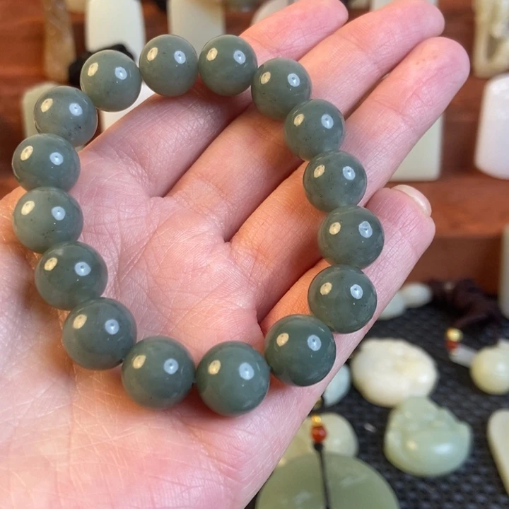 和田玉未镶嵌手链