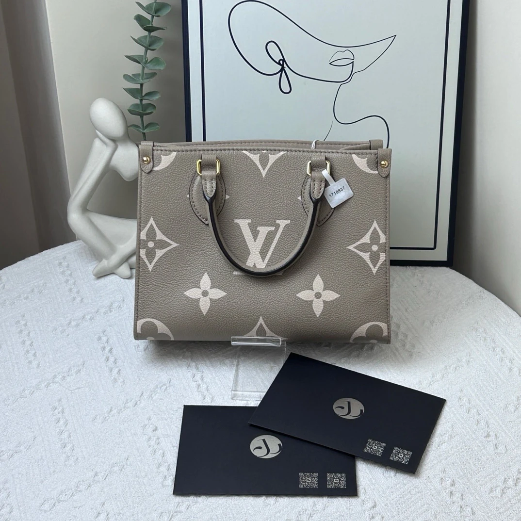 95新 LouisVuitton/路易威登 on the go小号大象灰 芯片款/JW7068