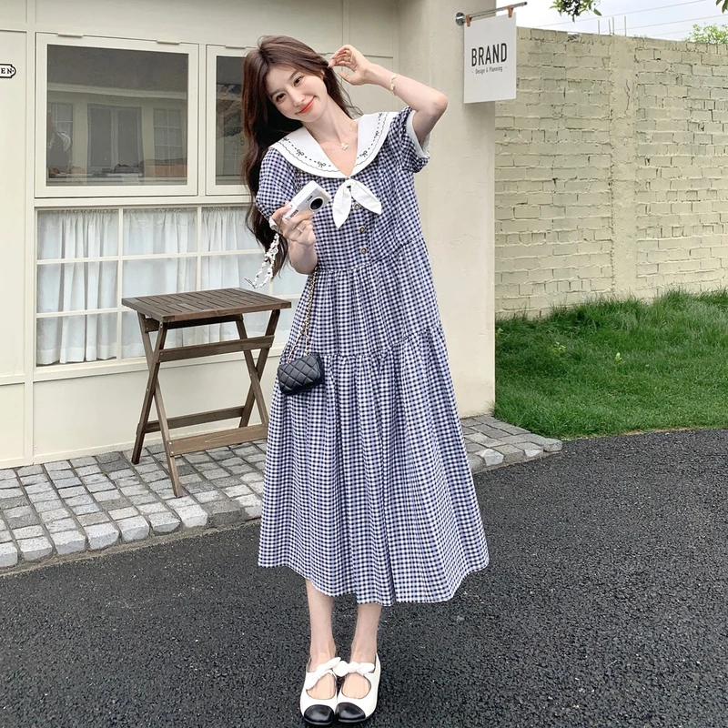 法式刺绣娃娃领格子连衣裙女夏2025新款爆款甜美减龄独特漂亮长裙