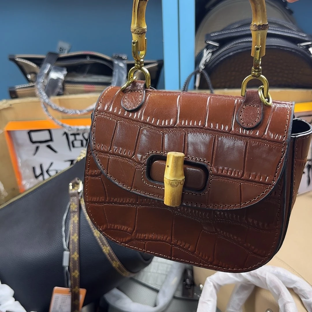 黄牛皮（革）头层牛皮山羊皮（革）