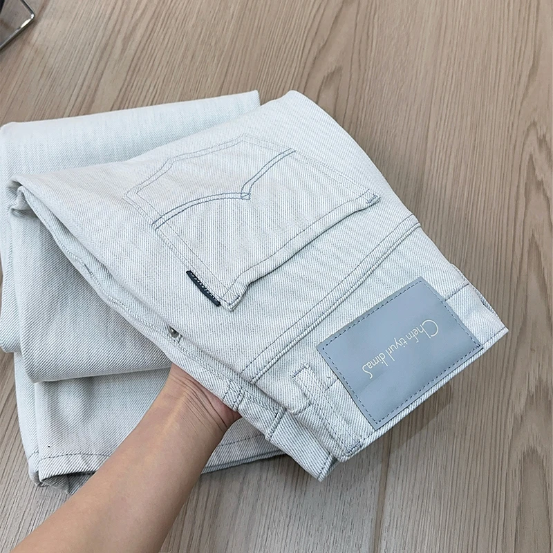 白灰色窄版阔腿牛仔裤女2025春季新款小众刺绣高腰显瘦百搭直筒裤