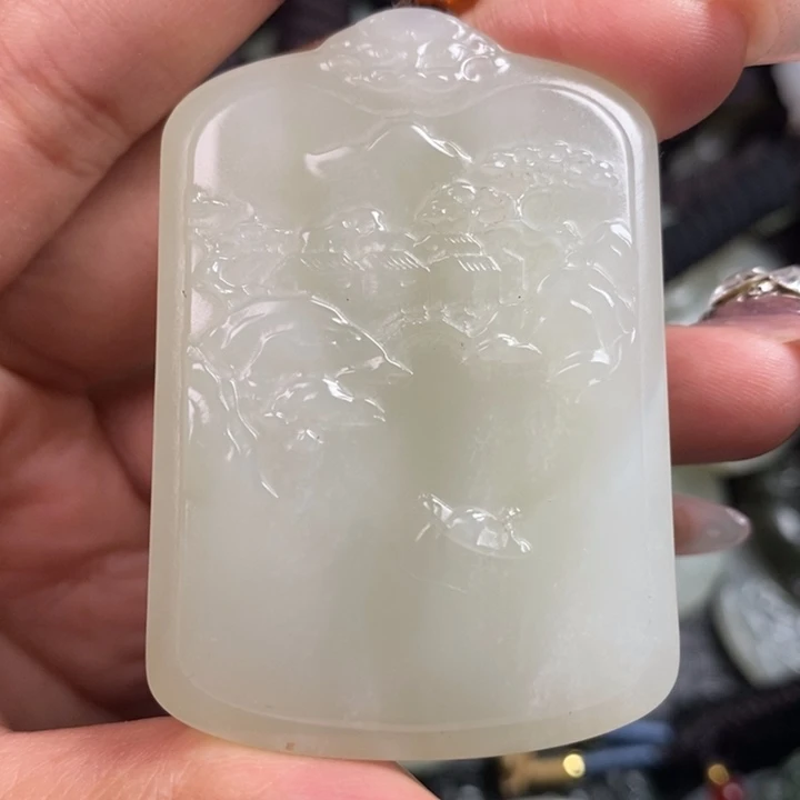 和田玉未镶嵌颈饰