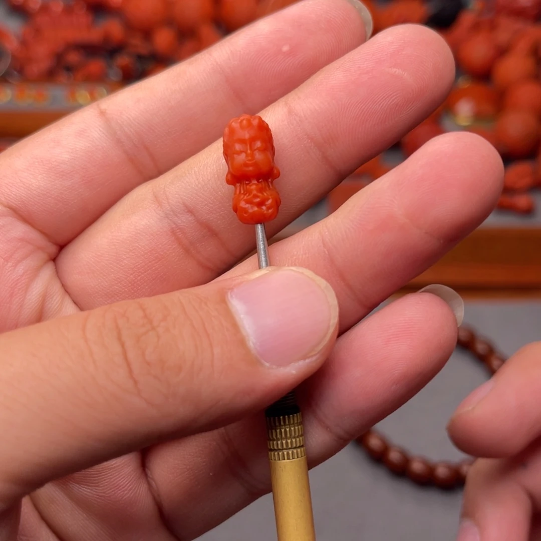 未镶嵌配饰南红玛瑙