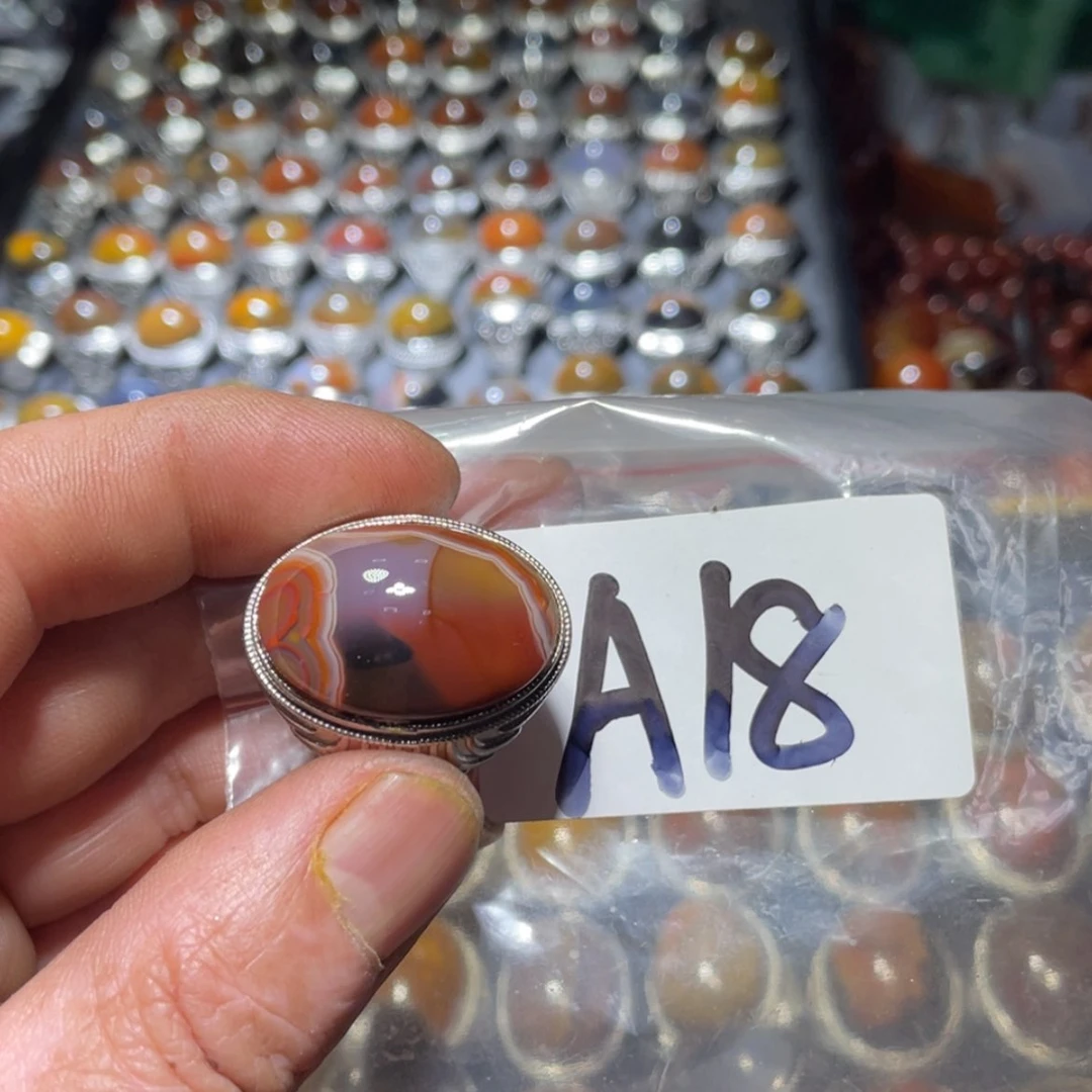 【闪购商品】玛瑙/玉髓颈饰合金用****飞