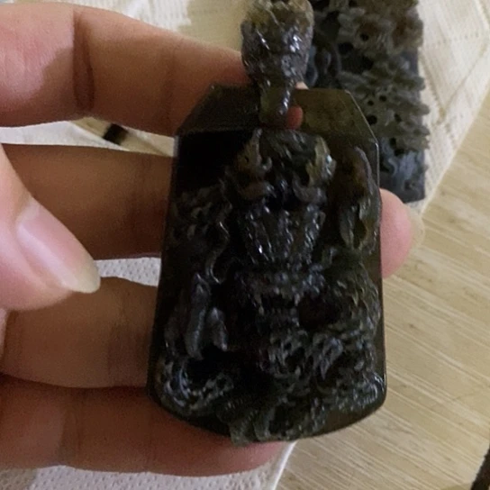 未镶嵌定制翡翠牌子