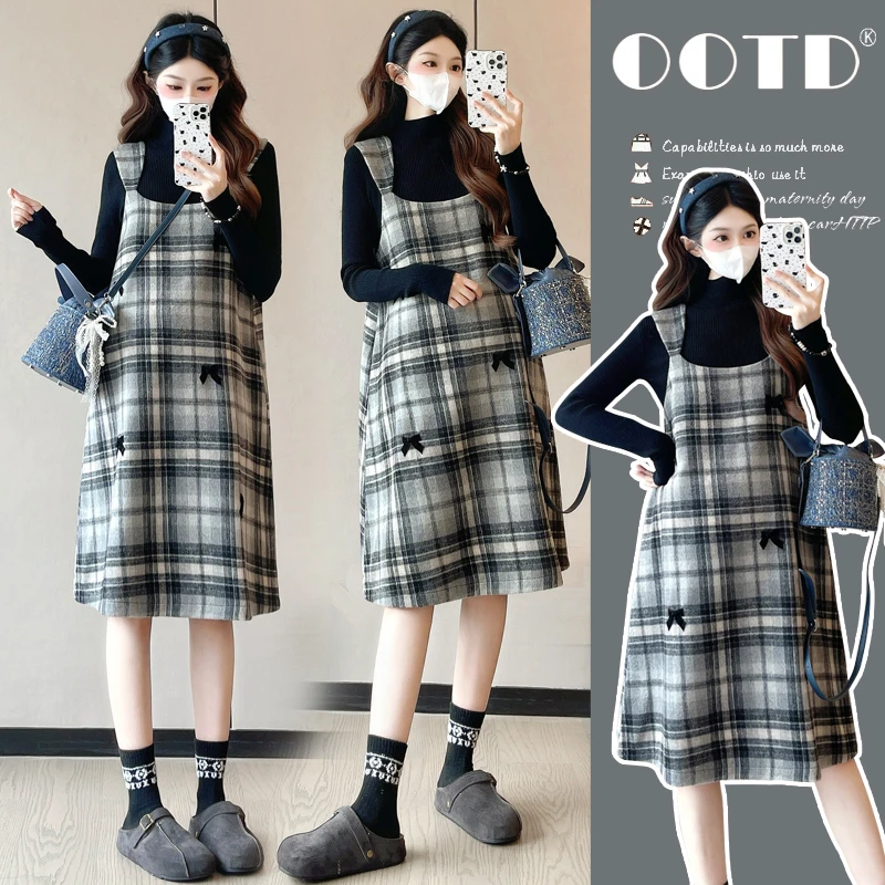 孕妇秋冬装2025新款舒适打底衫女韩风格纹蝴蝶结减龄中长款连衣裙