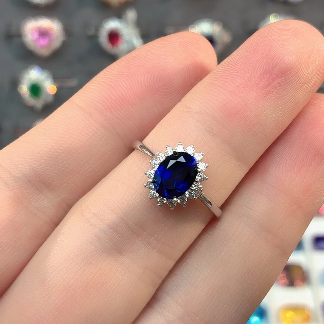 925银培育皇家蓝色宝石