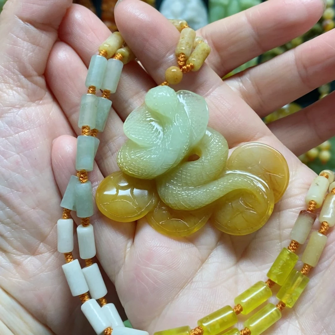 岫玉吊坠(赠链)未镶嵌