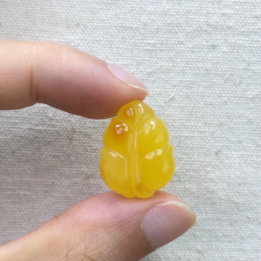 琥珀未镶嵌珠宝奇石温柔焦皮叶子