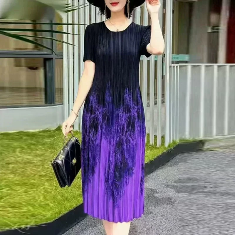 【衣雅严选】8110-2243#新款时尚款重工压褶显瘦显高定位花连衣裙