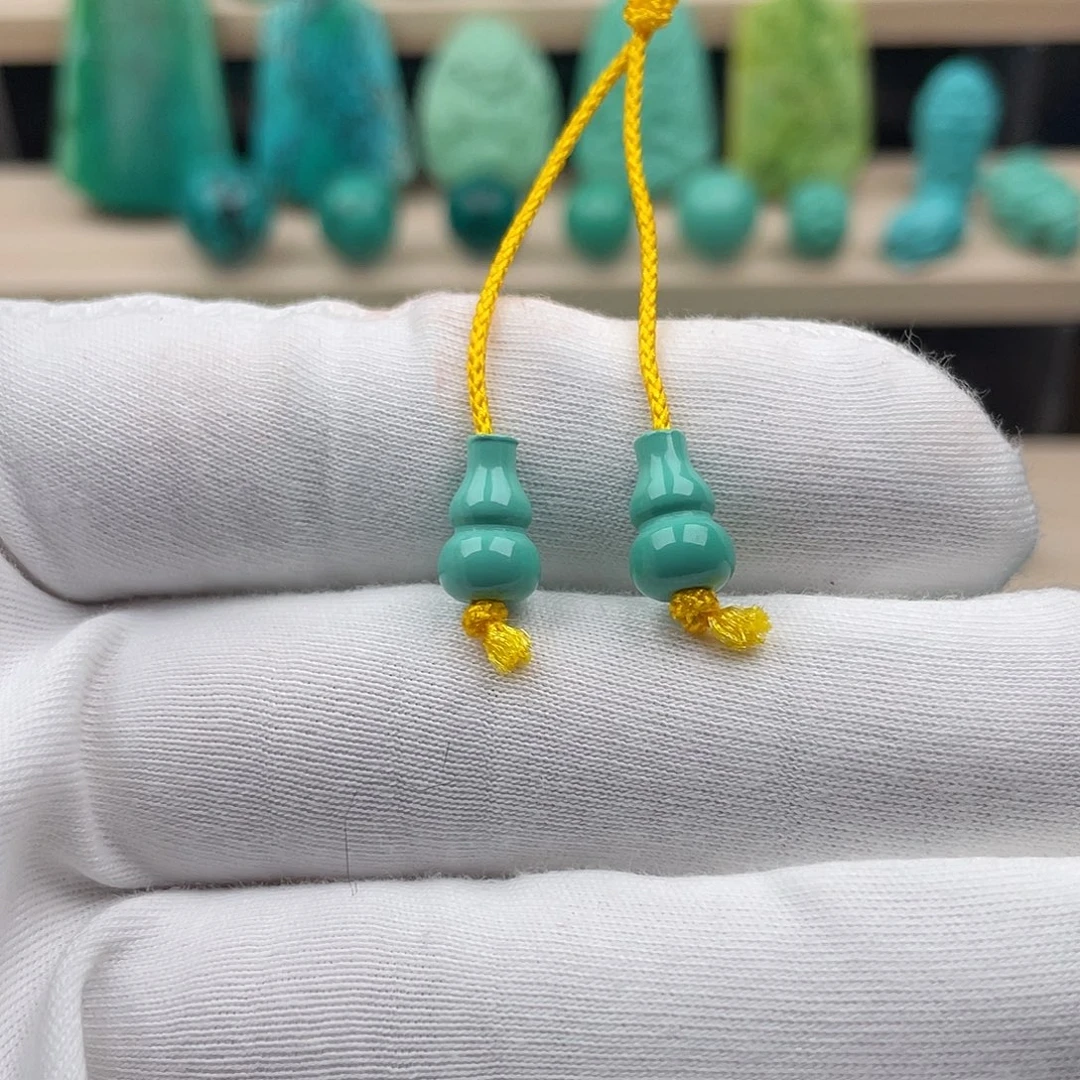 湖北秦古绿料7*11mm小葫芦弟子珠