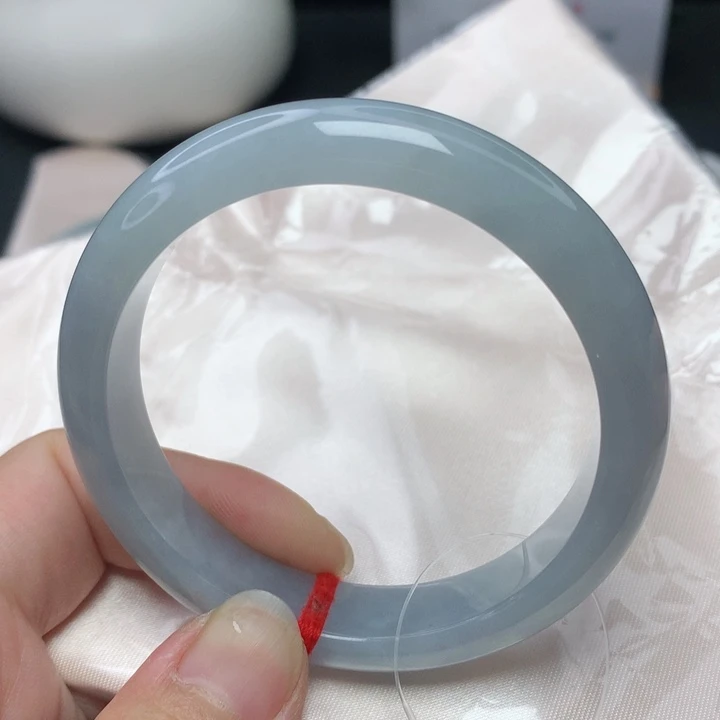 翡翠手镯未镶嵌56565757