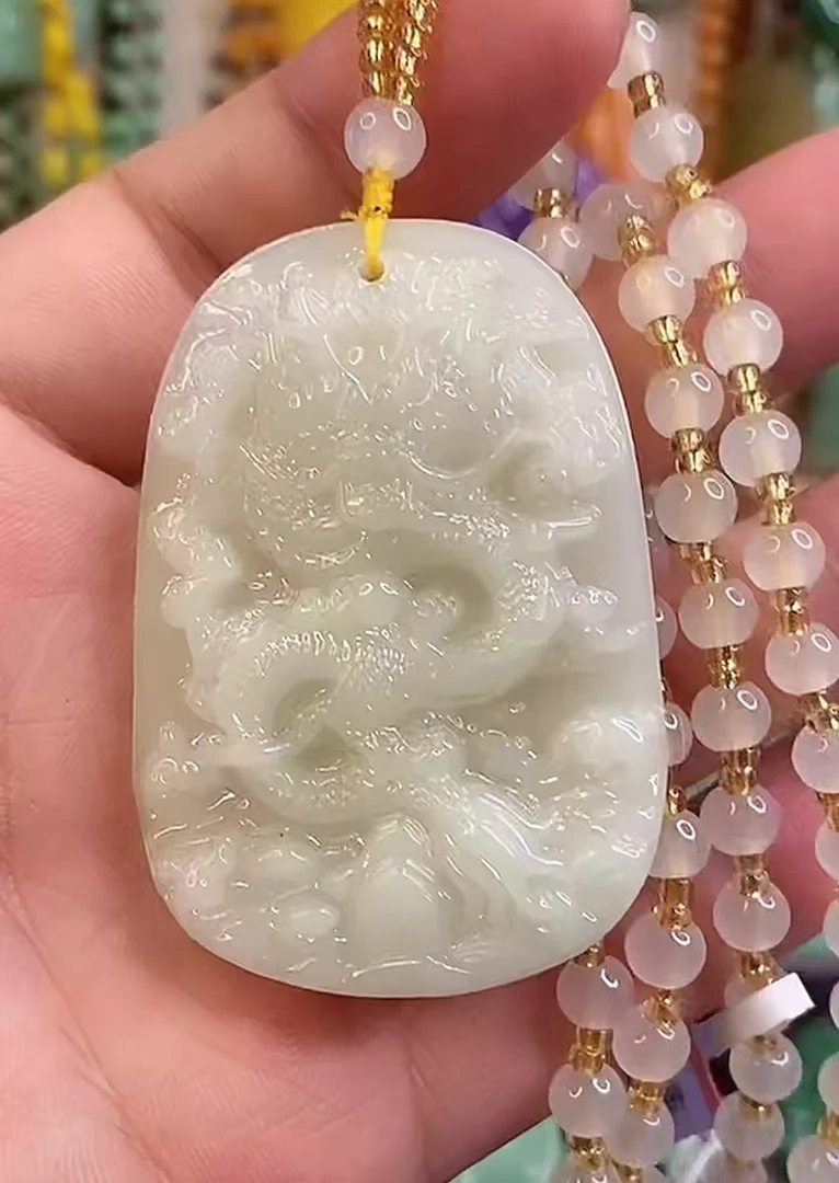 1.扬子白龙牌经典百搭款吊坠