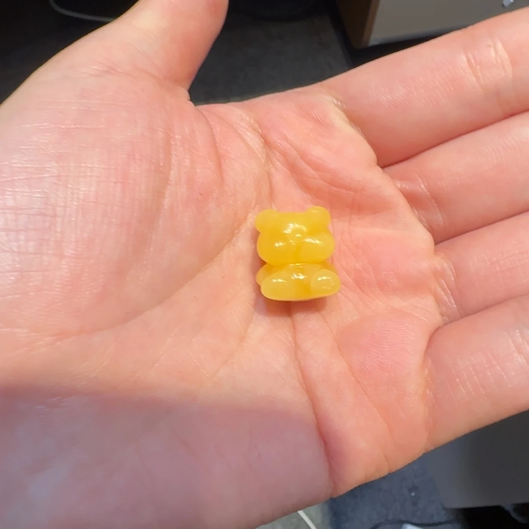 幽***蓝琥珀未镶嵌裸石蜜蜡小熊