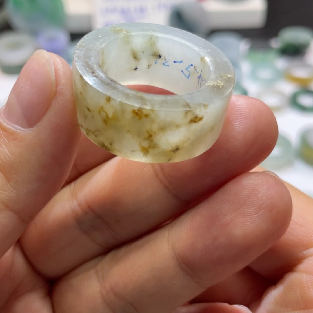 【闪购商品】定制翡翠未镶嵌?*阳天然翡翠