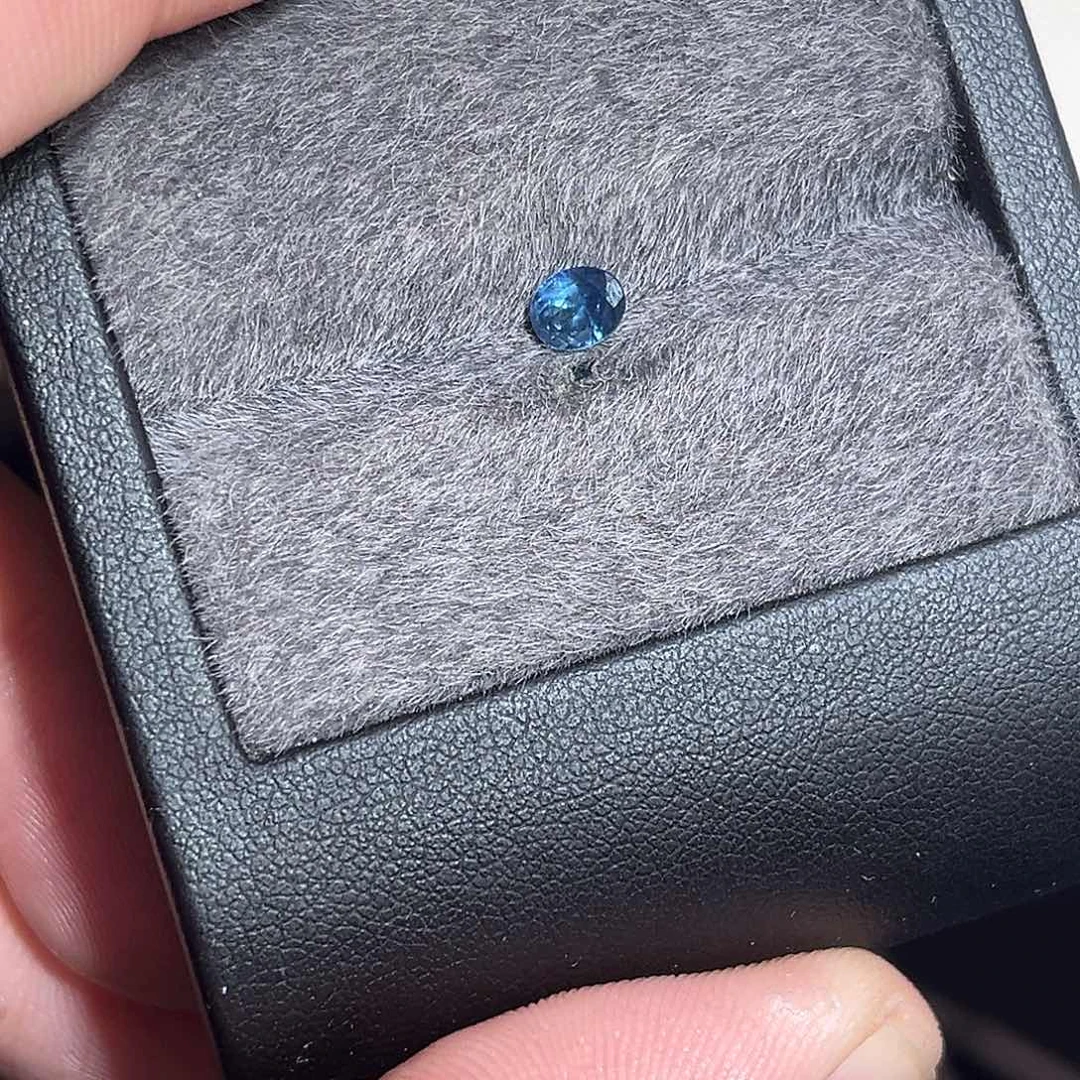 蓝宝石裸石裸石4x5