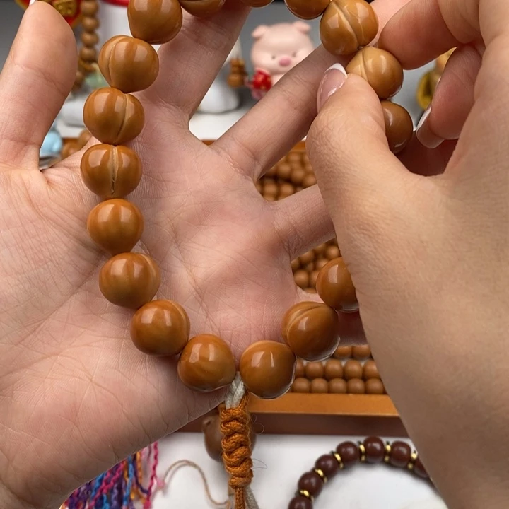 吊坠猴头核桃全品屁桃