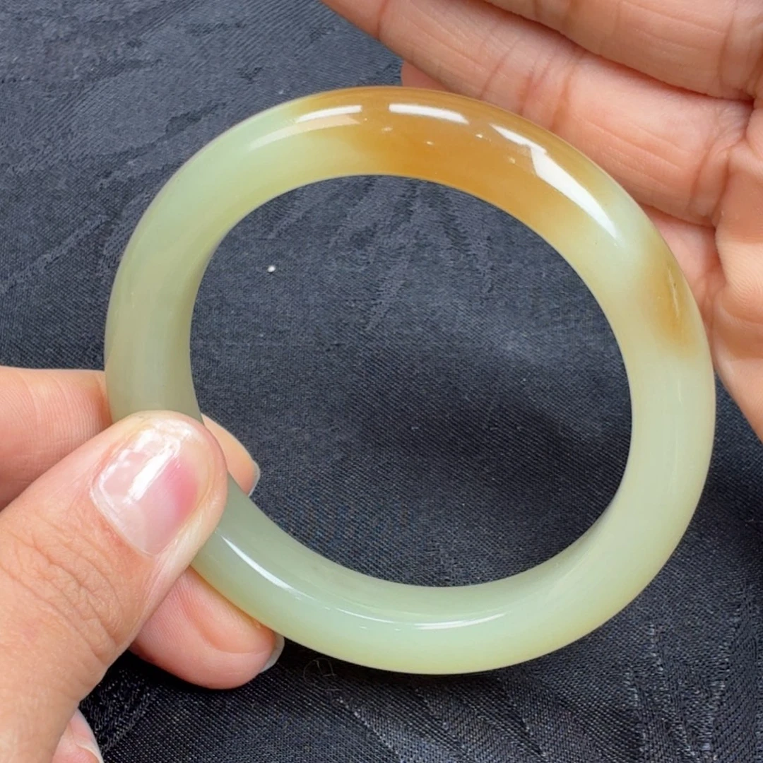 和田玉未镶嵌手镯黄口糖推荐30