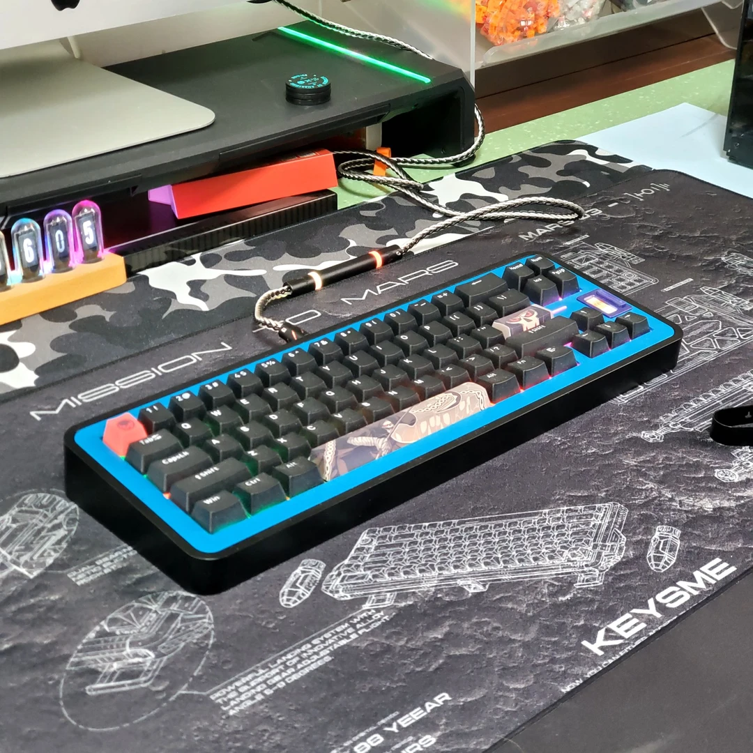 MC6客制化机械键盘65配列 TTC金粉轴全套加键帽游戏外设