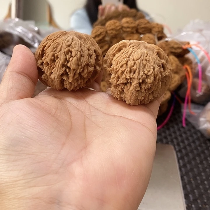 文玩核桃吊坠龙洞峪40对歪