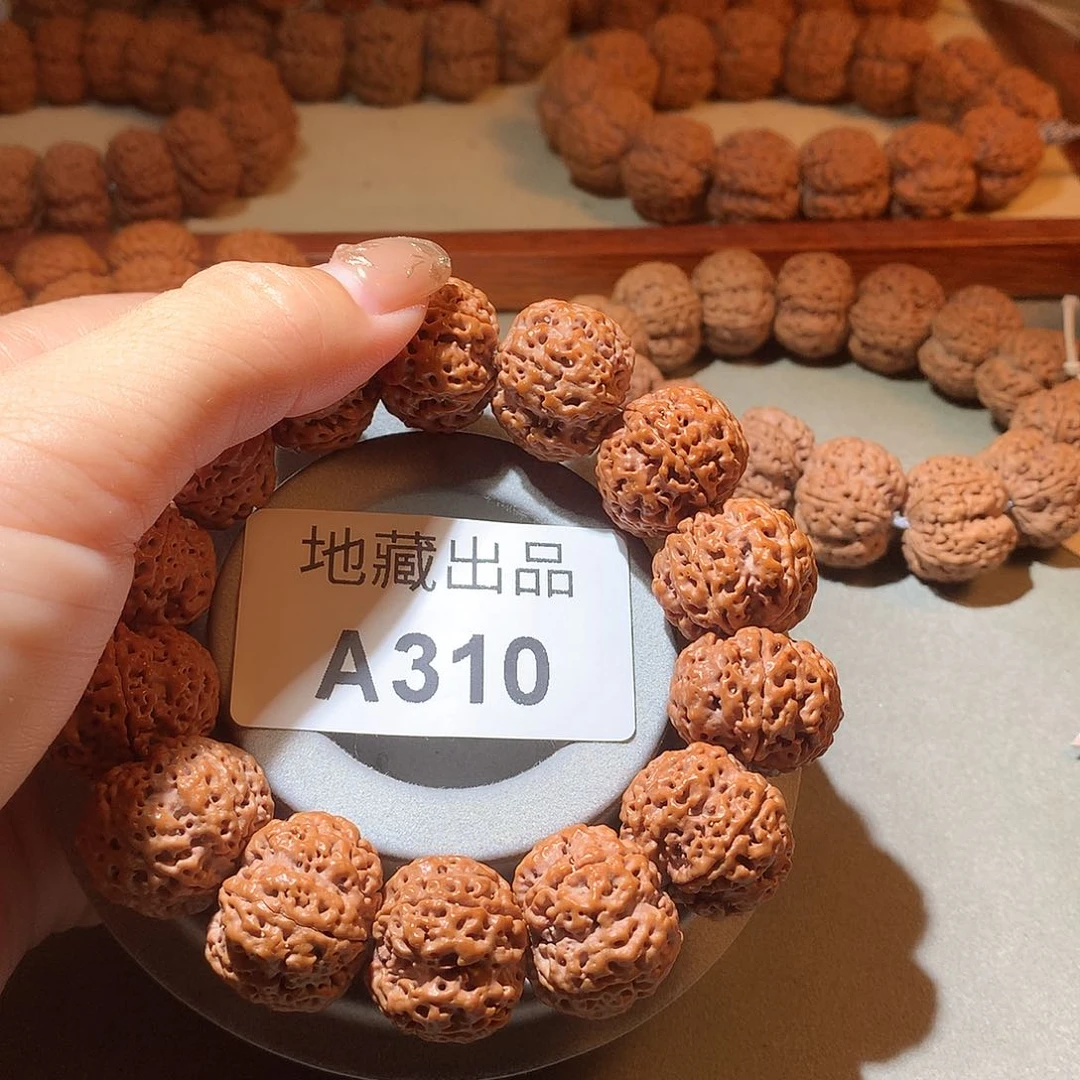 金刚菩提手串A****饰22尺寸安娜蜂王