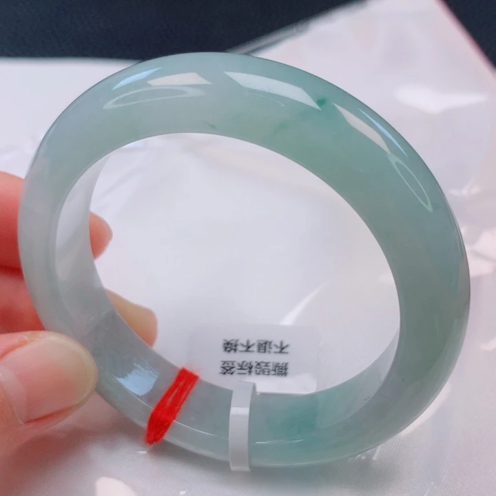 未镶嵌手镯翡翠54圈口