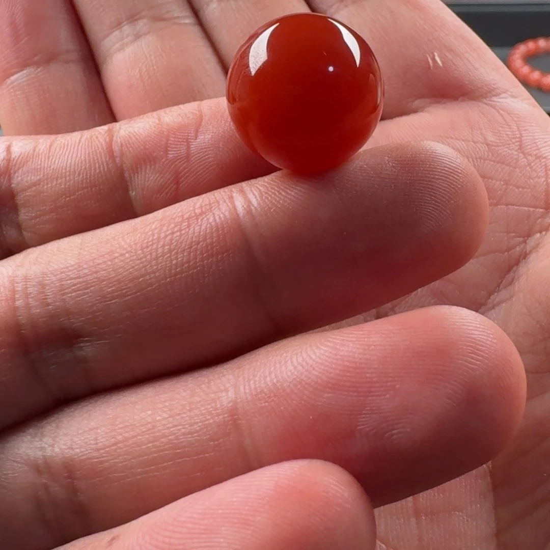 南红玛瑙未镶嵌圆珠16.7