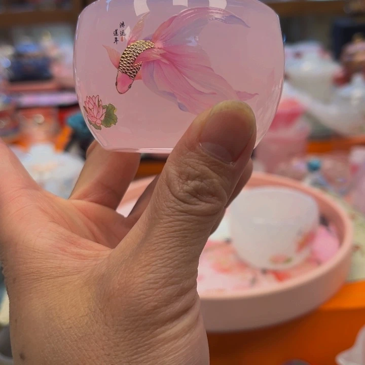 茶杯段泥干净利落咯哦哦哦哦哦哦哦哦哦