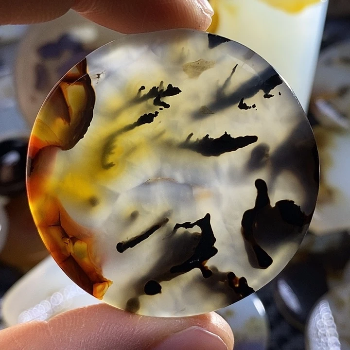 未镶嵌颈饰玛瑙/玉髓