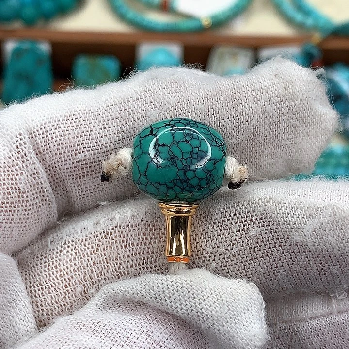 绿松石挂件未镶嵌