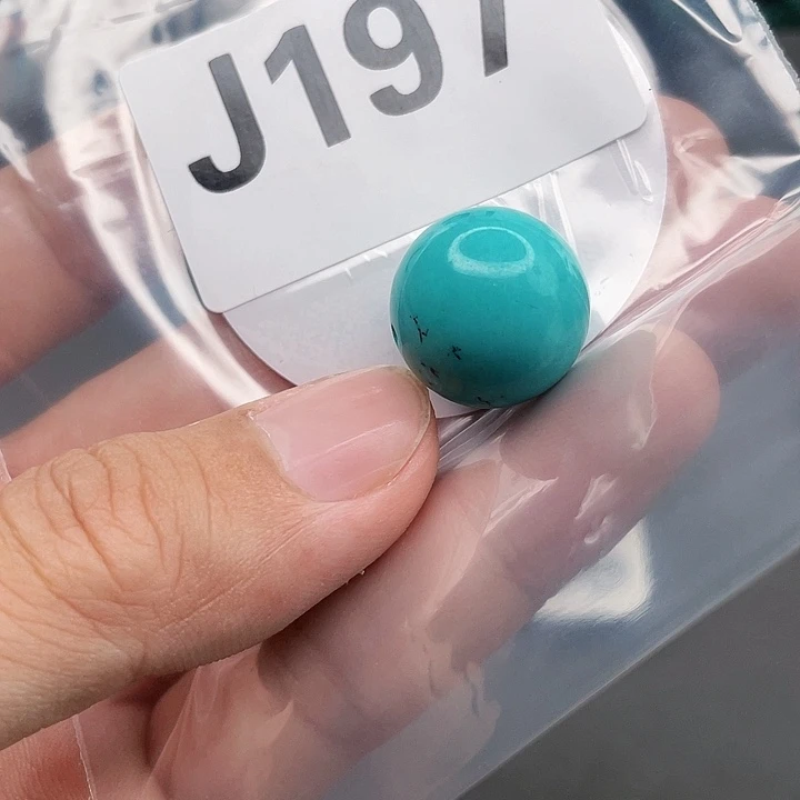 湖北十堰原矿绿小松