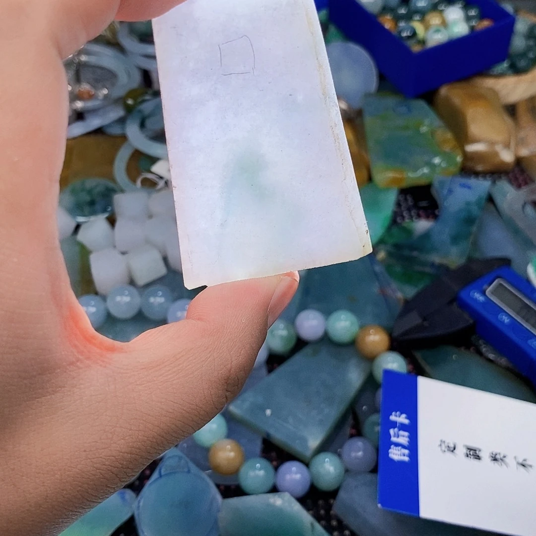 未镶嵌定制翡翠翡翠