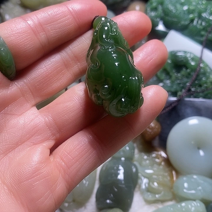 未镶嵌手链和田玉u****9