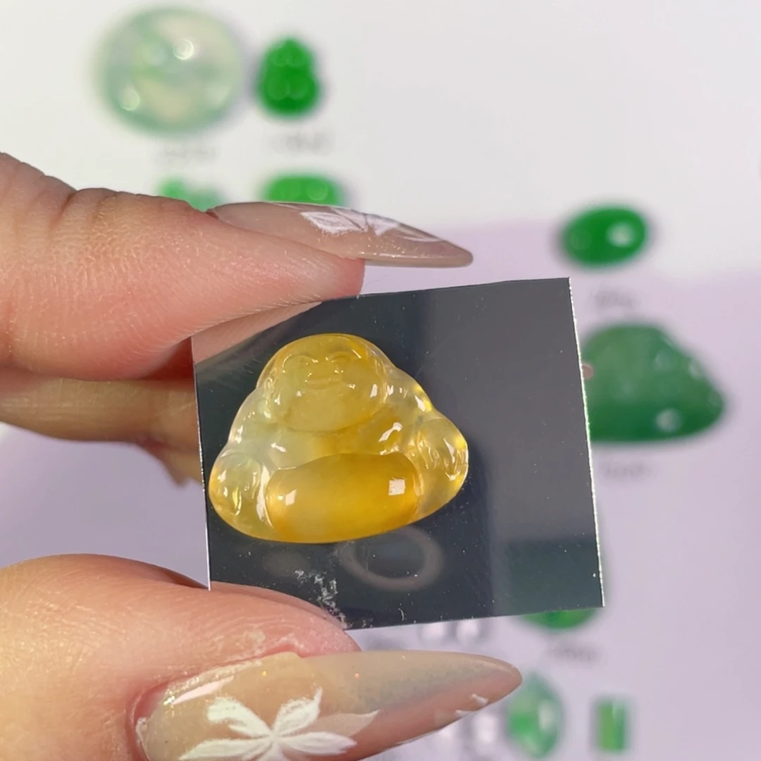 翡翠未镶嵌颈饰裸石