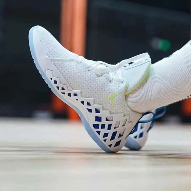 门店孤品蔓耐克Nike Air JORDAN男子低帮缓震实战运动休闲篮球鞋