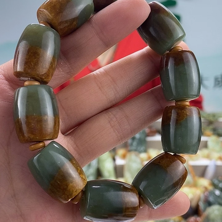 透闪石质玉手链未镶嵌有瑕，多样性随机发一串