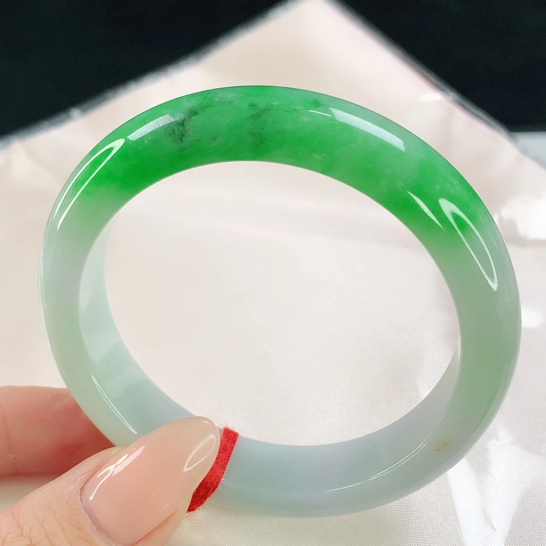 未镶嵌手镯翡翠5637