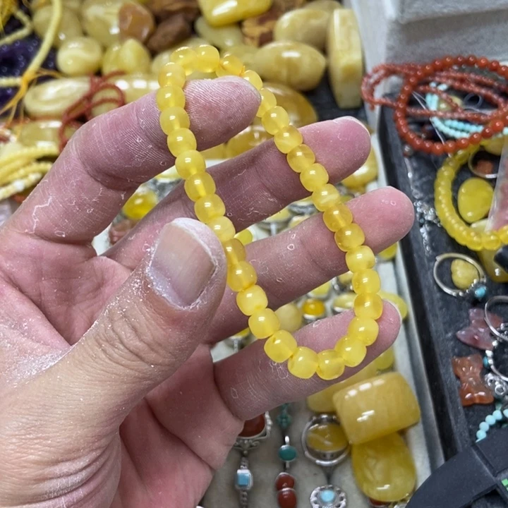 未镶嵌蜜蜡裸石多样性发货