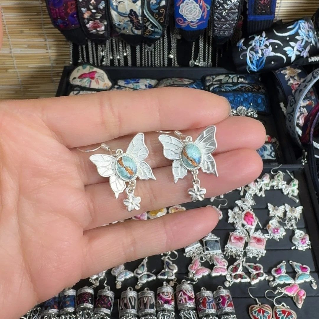 织绣民族风刺绣耳环