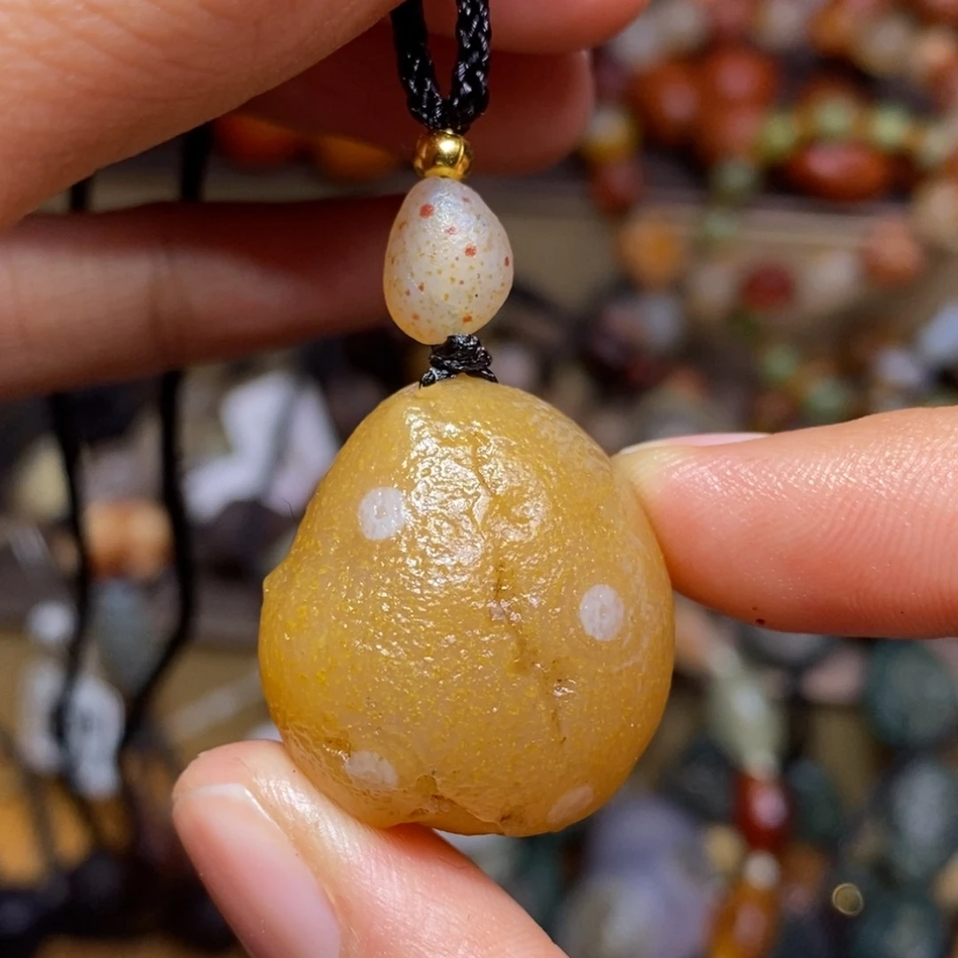 玛瑙/玉髓未镶嵌珠宝半成品