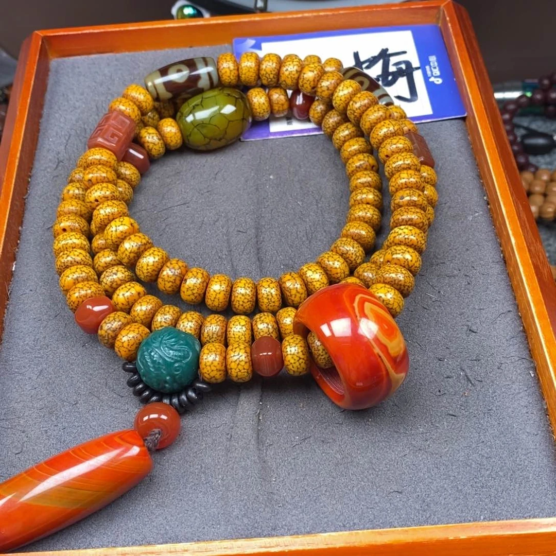 星月菩提吊坠费星月