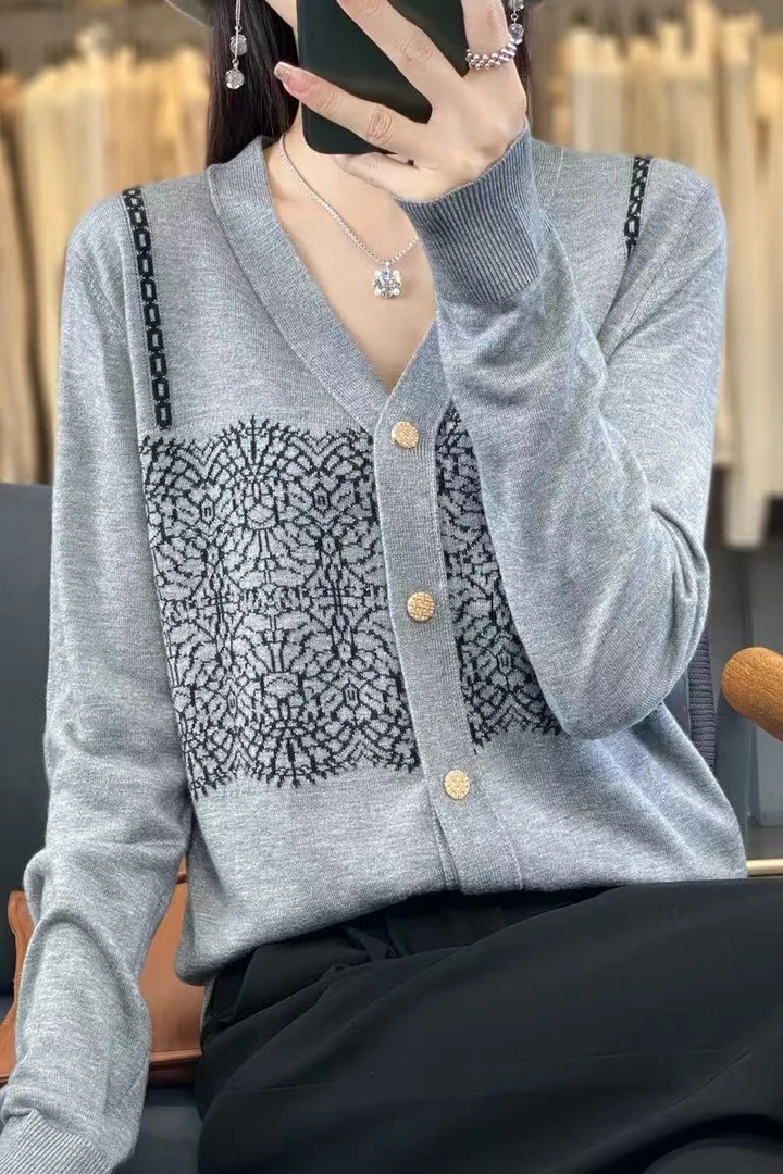 精纺羊毛开衫女提花薄款开衫外套367