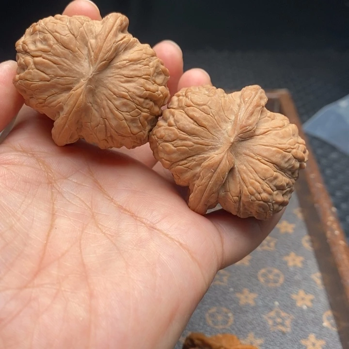把件文玩核桃血麒麟42尺
