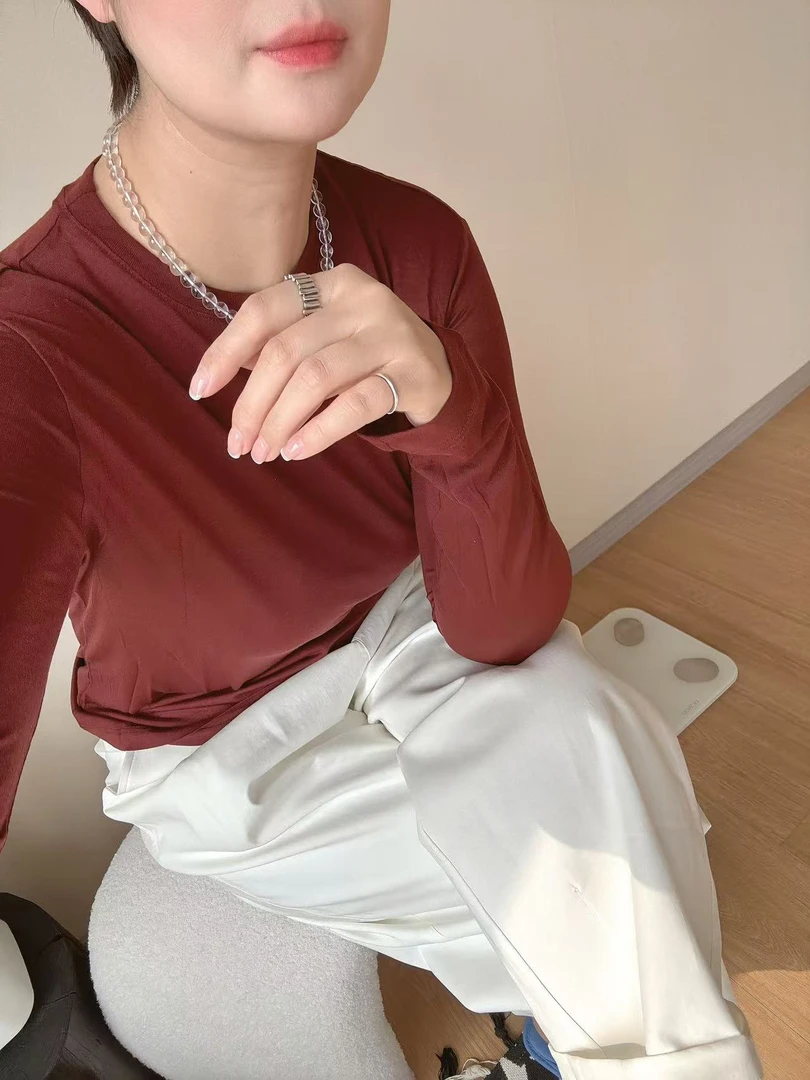 长袖圆领百搭宽松型常规款T恤套装休闲宽松气质INS风时尚