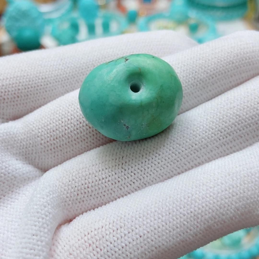 绿松石未镶嵌藏扣