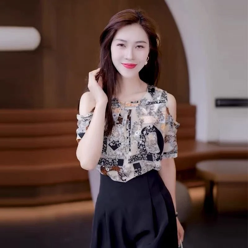 宽松型短袖夏季碎花百搭圆领雪纺衫衬衫小衫遮肚漂亮时尚洋气上衣