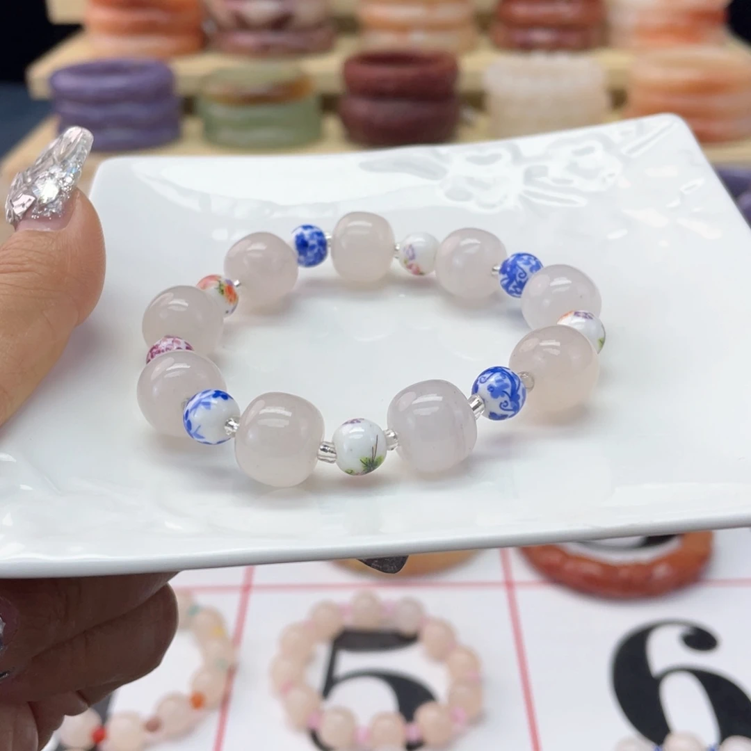 石英质玉未镶嵌手镯