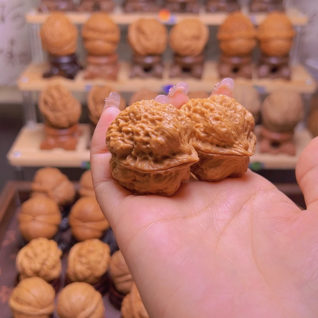 N***u吊坠桃核至尊龙脊H05、38……