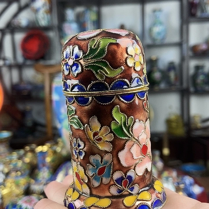 娜***妮铜砖红色花丝牙签罐